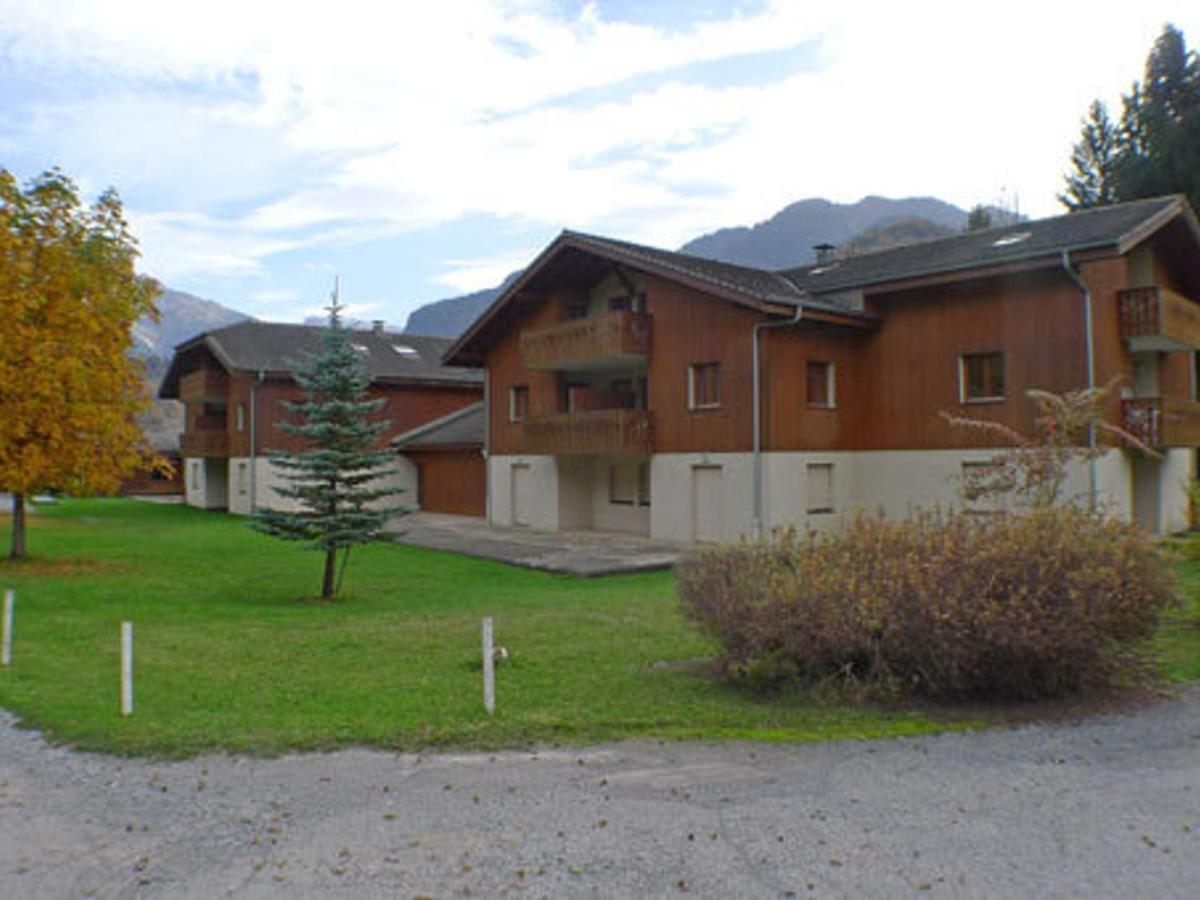 Appartement Confortable Avec Piscines, Terrasse Et Parking A Samoens - Fr-1-629-100 المظهر الخارجي الصورة