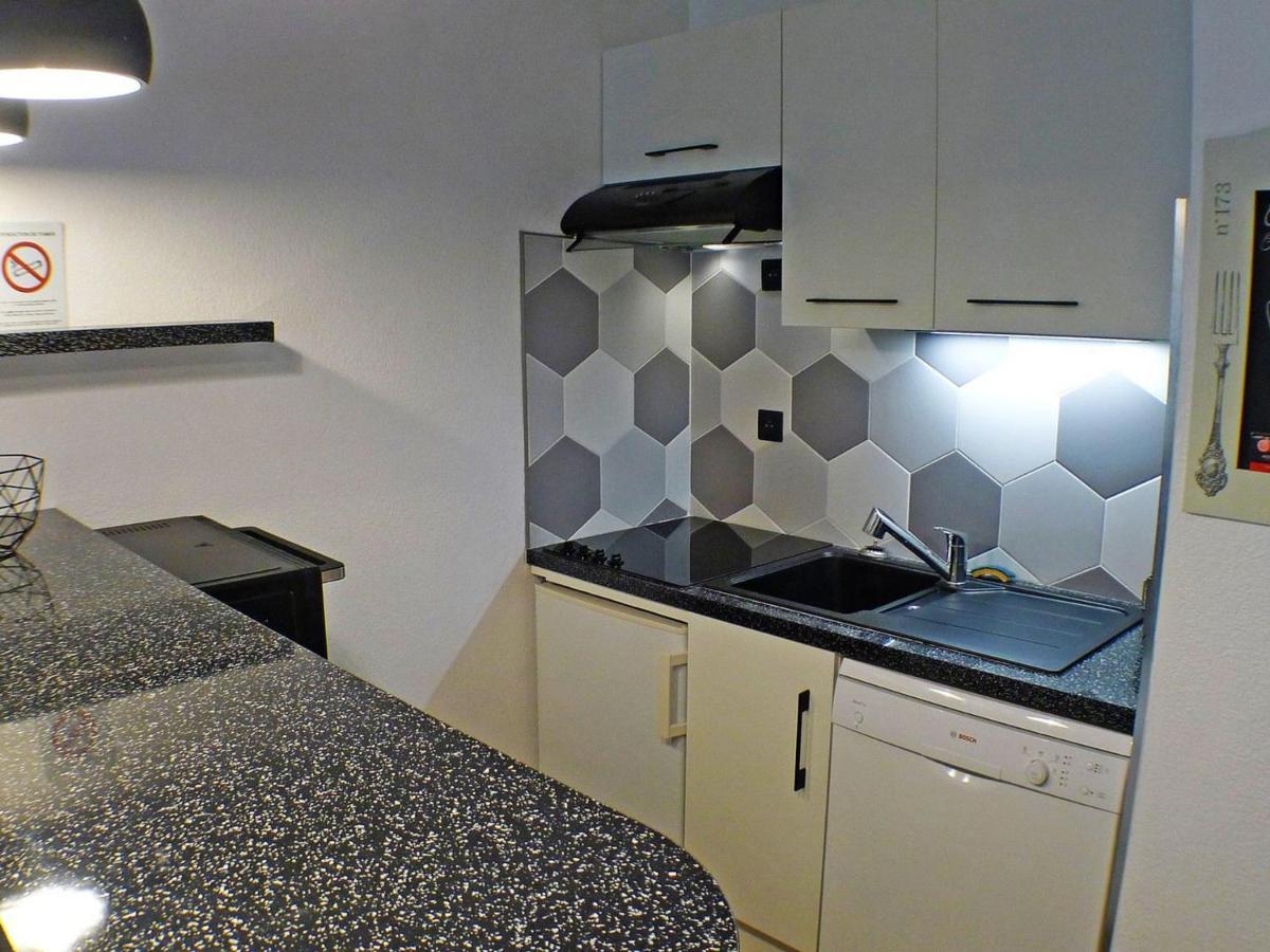Appartement Confortable Avec Piscines, Terrasse Et Parking A Samoens - Fr-1-629-100 المظهر الخارجي الصورة
